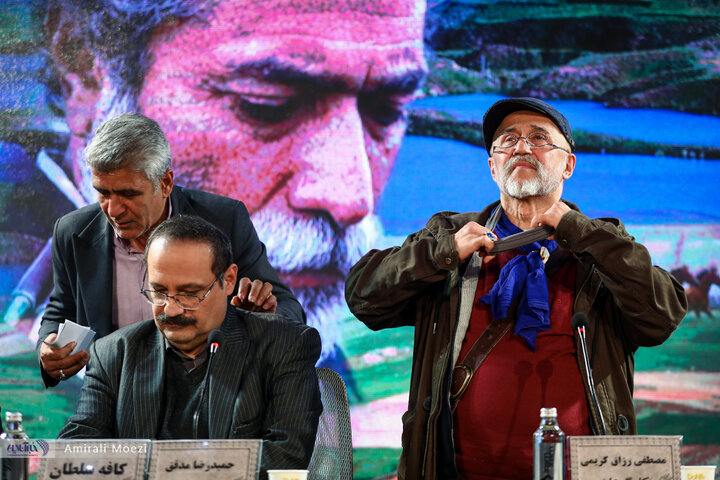 فوتوکال و نشست فیلم کافه سلطان با حضور محمدرضا شریفی نیا