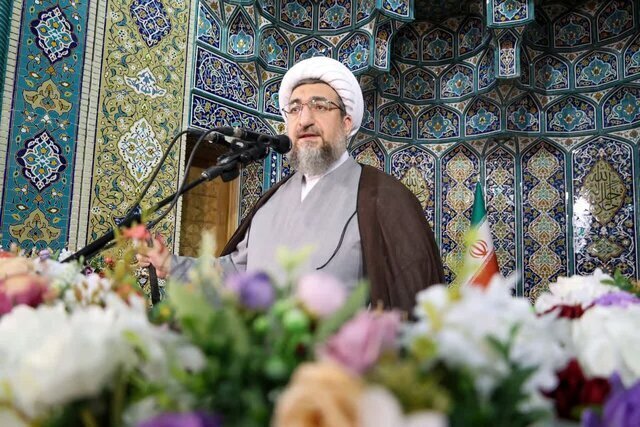 امام جمعه تبریز: هدف گفتگوهای امروز ایران و آمریکا نشان دادن ناتوانی دشمنان در ضربه زدن به کشور است. امام جمعه تبریز: هدف گفتگوهای امروز ایران و آمریکا نشان دادن ناتوانی دشمنان در ضربه زدن به کشور است.