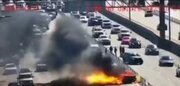 ببینید | انفجار خودرو در یک بزرگراه در ایالت فلوریدا