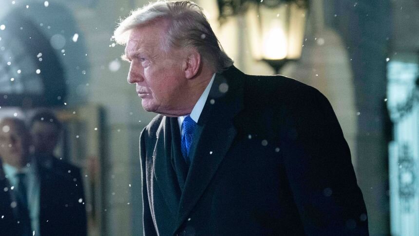 ترامپ پس از انتشار ویدئویی توهین‌آمیز از اوباما: عذرخواهی نمی‌کنم/ عکس