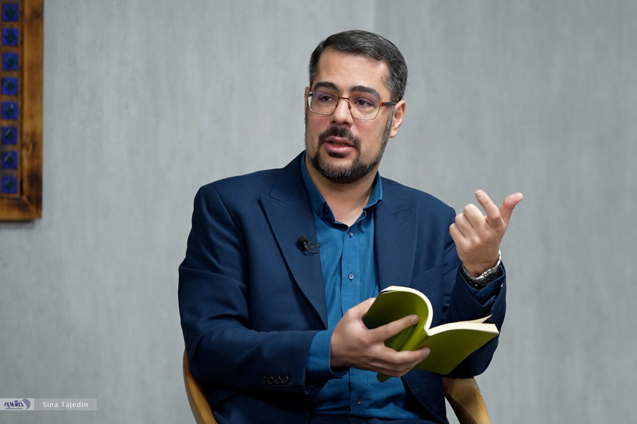 تنها راه نجات کشور بازگشت به زنجیره ارزش جهانی است / ما دژی دور خودمان کشیده‌ایم / مشکل اصلی ما تحریم است