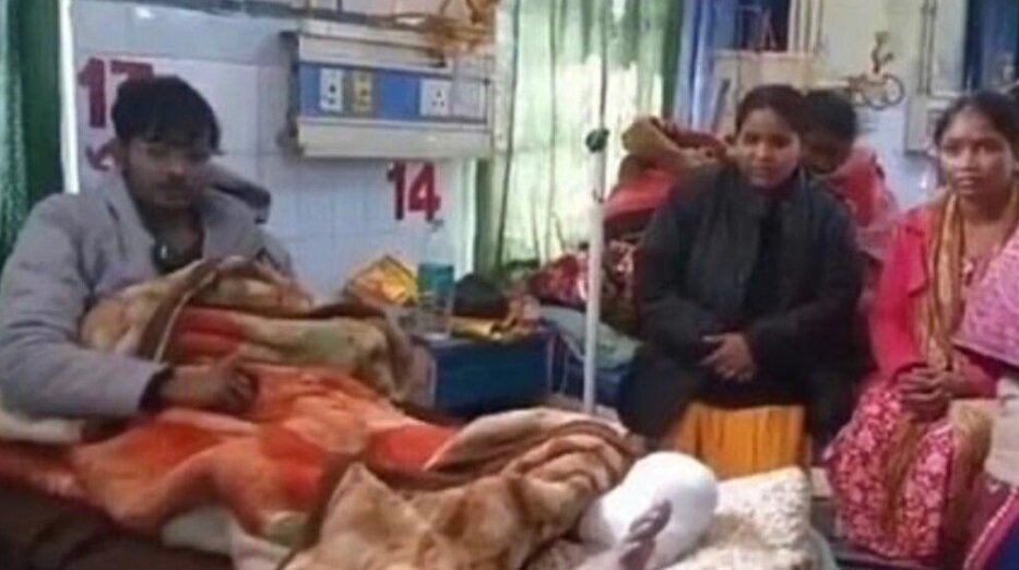 معلولیت خود خواسته برای گرفتن سهمیه پزشکی/ ماجرای این جوان ۲۰ ساله را بخوانید/ عکس