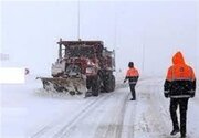 تلاش ۲۸۹ راهدار؛ بازگشایی ۴ هزار کیلومتر از جاده‌های برفی کرمانشاه