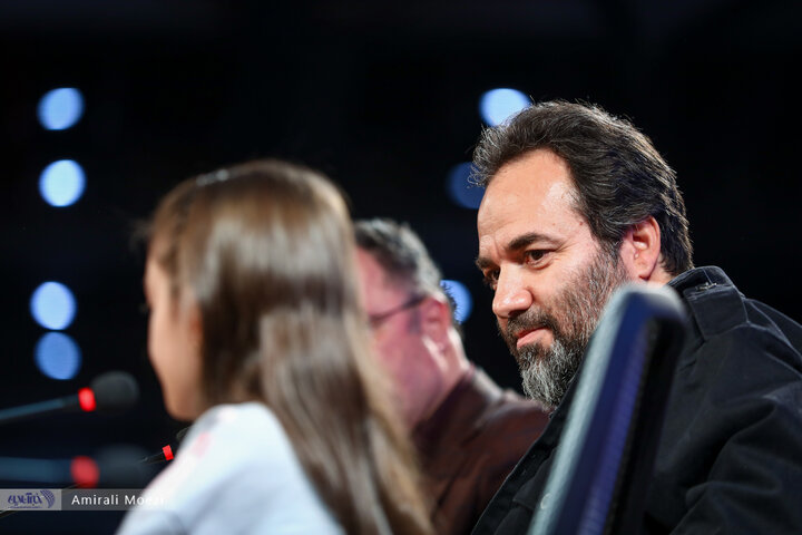 نشست فیلم قایق سواری در تهران