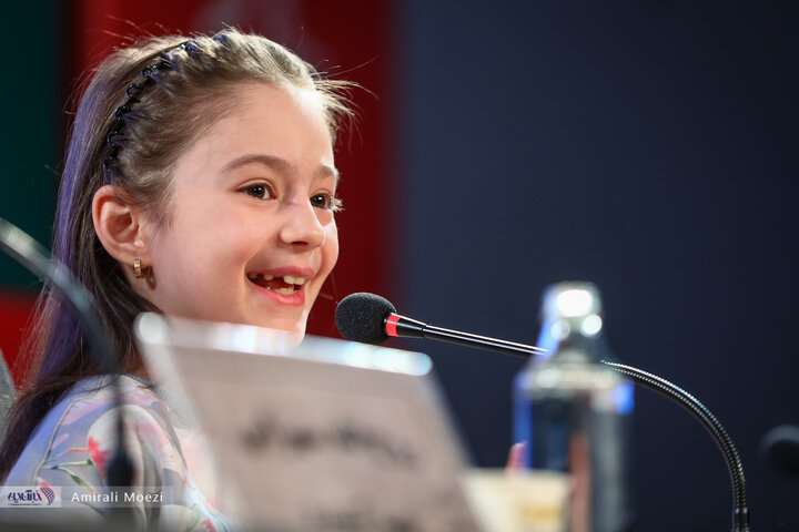 نشست فیلم قایق سواری در تهران