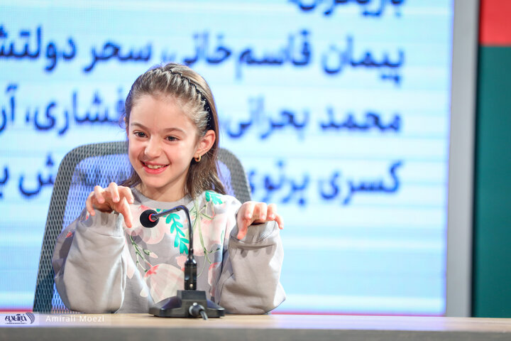 نشست فیلم قایق سواری در تهران