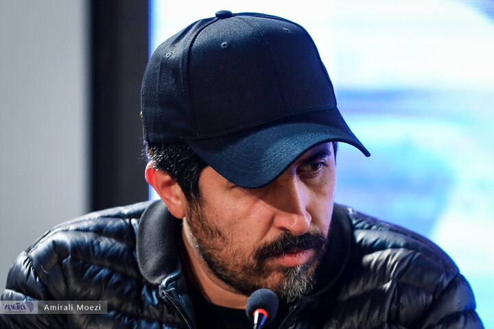 نشست فیلم سقف