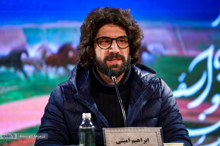 نشست فیلم سقف