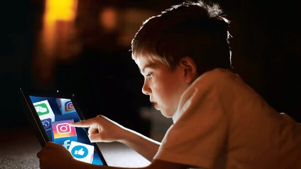 کدام کشورها استفاده از رسانههای اجتماعی را برای کودکان ممنوع اعلام کردهاند؟ کدام کشورها استفاده از رسانههای اجتماعی را برای کودکان ممنوع اعلام کردهاند؟