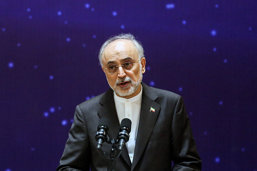 صالحی: بزرگترین معضل حکمرانی در کشور، ساماندهی روابط بینالملل است/ قانون اساسی به درستی اجرا نشده است/ در ایران احزاب به معنای واقعی کلمه وجود ندارند. صالحی: بزرگترین معضل حکمرانی در کشور، ساماندهی روابط بینالملل است/ قانون اساسی به درستی اجرا نشده است/ در ایران احزاب به معنای واقعی کلمه وجود ندارند.