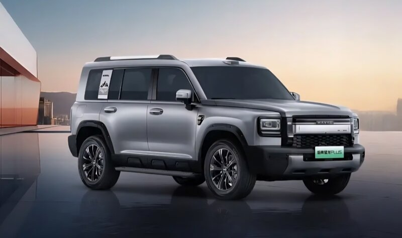 کپی چینی لندکروزر به بازار آمد / عکس