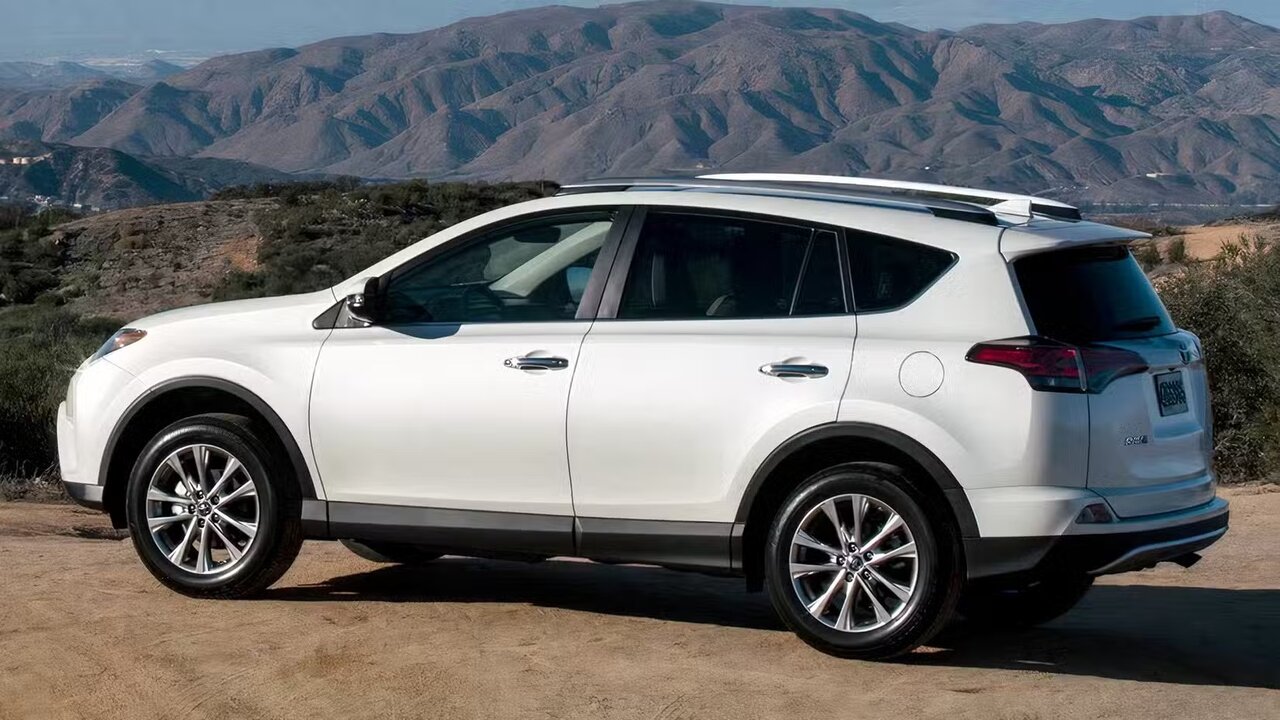 بهترین تویوتا با قیمت زیر ۳ میلیارد تومان