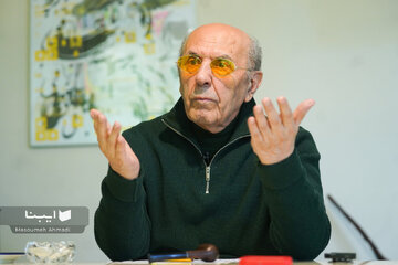 شرط های مجابی، شاملو، دولت آبادی و بهبهانی با آمریکایی ها برای رفتن به نیویورک / حاکمیت نظارت مرکب و ممیزی در فرهنگ ایرانی