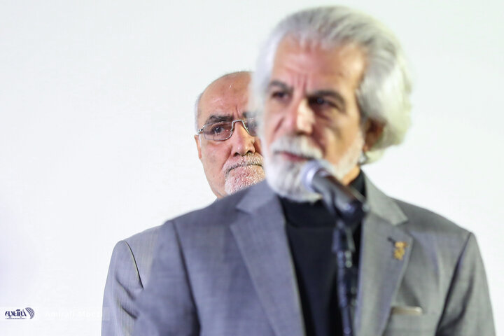 مراسم تقدیر از «سلاف فواخرجی» بازیگر فیلم «سرزمین فرشته ها»