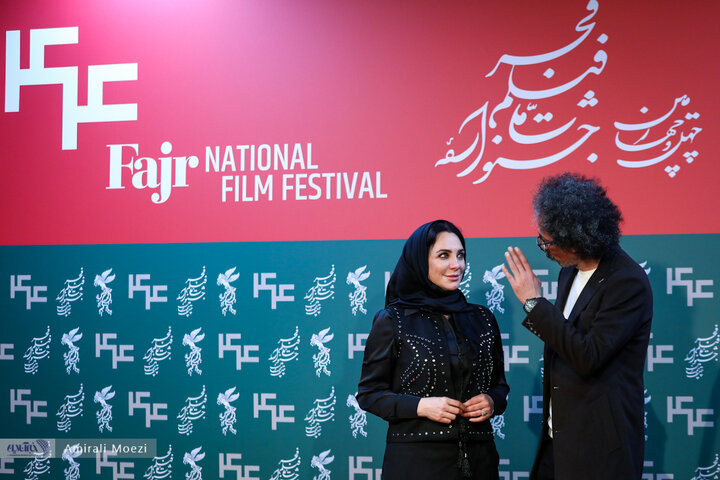 تصاویر | قاب‌هایی ماندگار از فتوکال فیلم «سرزمین فرشته‌ها» در جشواره فیلم فجر با حضور بازیگر خارجی فیلم