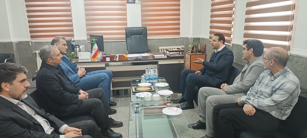 انعقاد تفاهم‌نامه همکاری دانشگاه پیام‌نور لرستان و شرکت شهرک‌های صنعتی