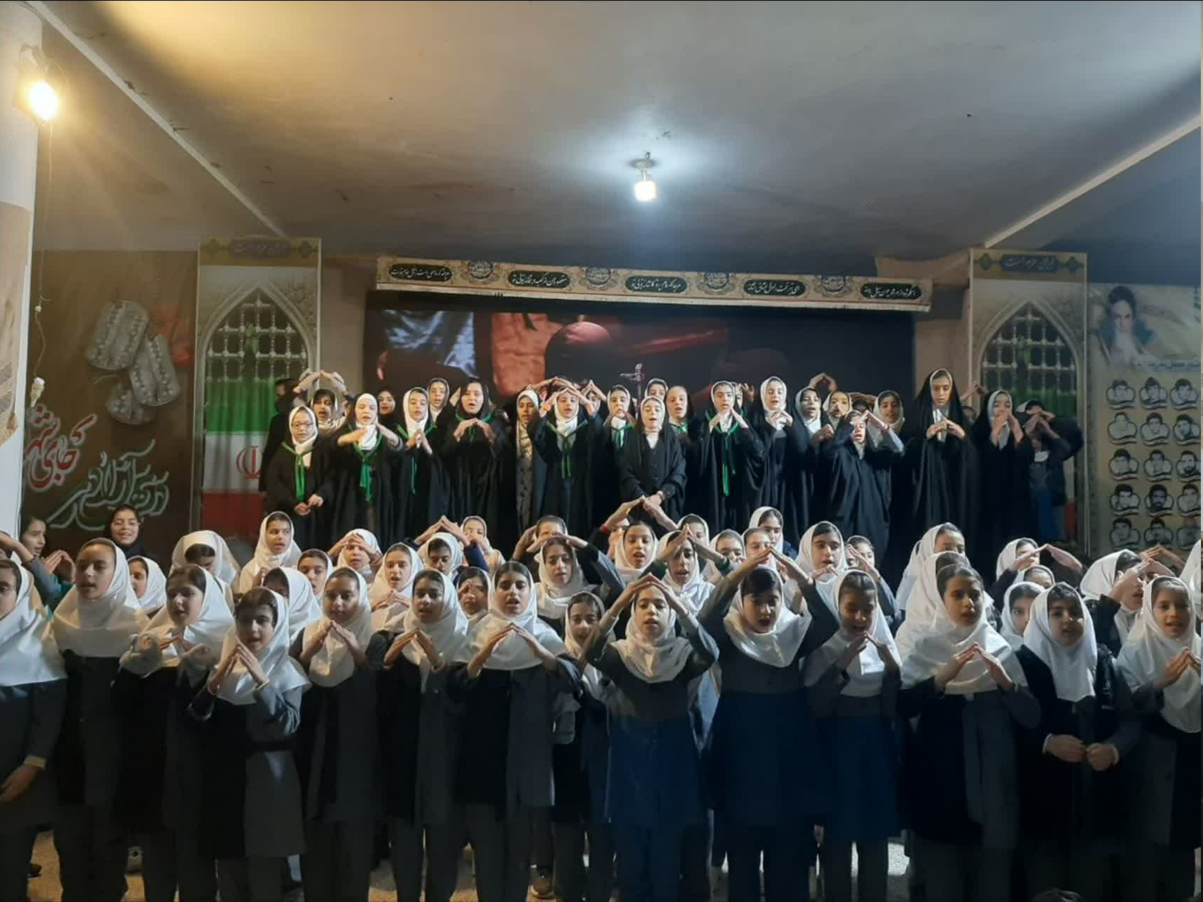 برگزاری یادواره شهدای بخش باباحیدر شهرستان فارسان