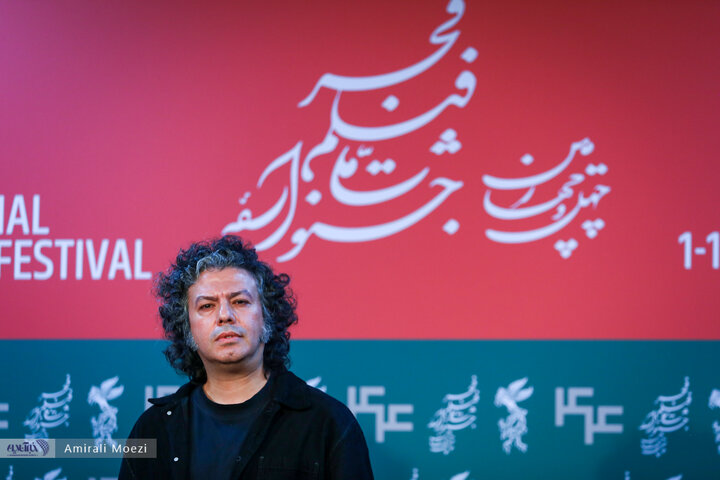 فوتوکال فیلم جهان مبهم هاتف