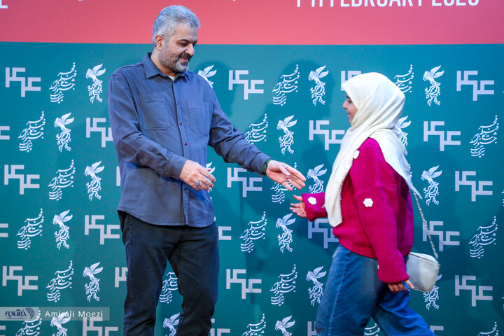 فوتوکال فیلم جهان مبهم هاتف