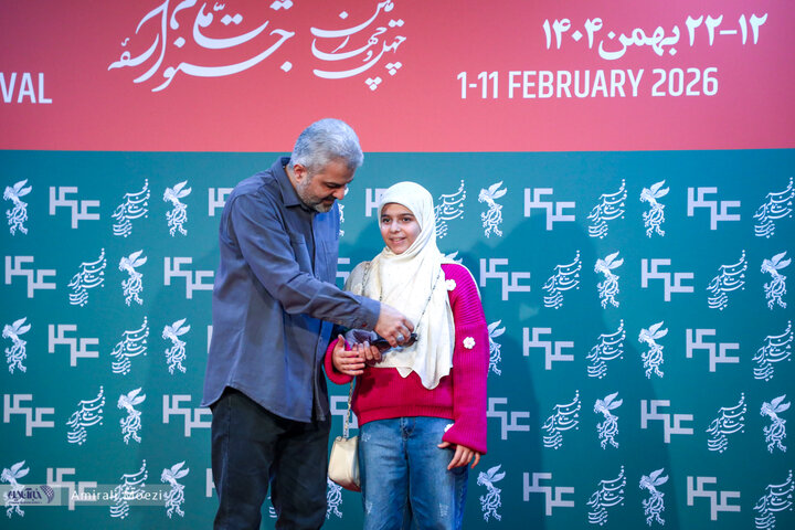 فوتوکال فیلم جهان مبهم هاتف