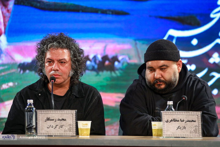 نشست فیلم جهان مبهم هاتف