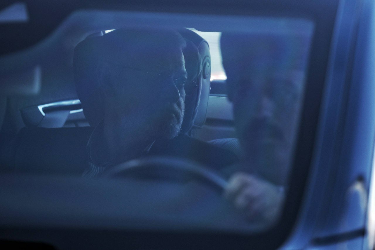 رسانهای به بررسی مسئولیتهای تازه و حیاتی علی لاریجانی به عنوان دبیر شورای عالی امنیت ملی پرداخته و سوالاتی را درباره تأثیر افزایش نقش وی در این سمت مطرح کرده است. رسانهای به بررسی مسئولیتهای تازه و حیاتی علی لاریجانی به عنوان دبیر شورای عالی امنیت ملی پرداخته و سوالاتی را درباره تأثیر افزایش نقش وی در این سمت مطرح کرده است.