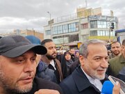 عراقچی در راهپیمایی 22 بهمن: با تکیه بر مردم در عرصه دیپلماسی حاضر می‌شویم