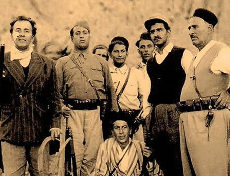 مبارزین تنگستان؛ «قهرمانان ملی» یا «آدمربایان اجتماعی»؟ مبارزین تنگستان؛ «قهرمانان ملی» یا «آدمربایان اجتماعی»؟