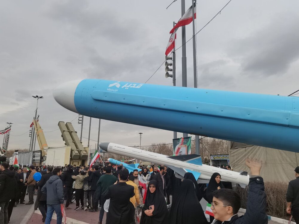 موشک کروز ضد کشتی قدر ۳۸۰ در شهر زیرزمینی سپاه + عکس