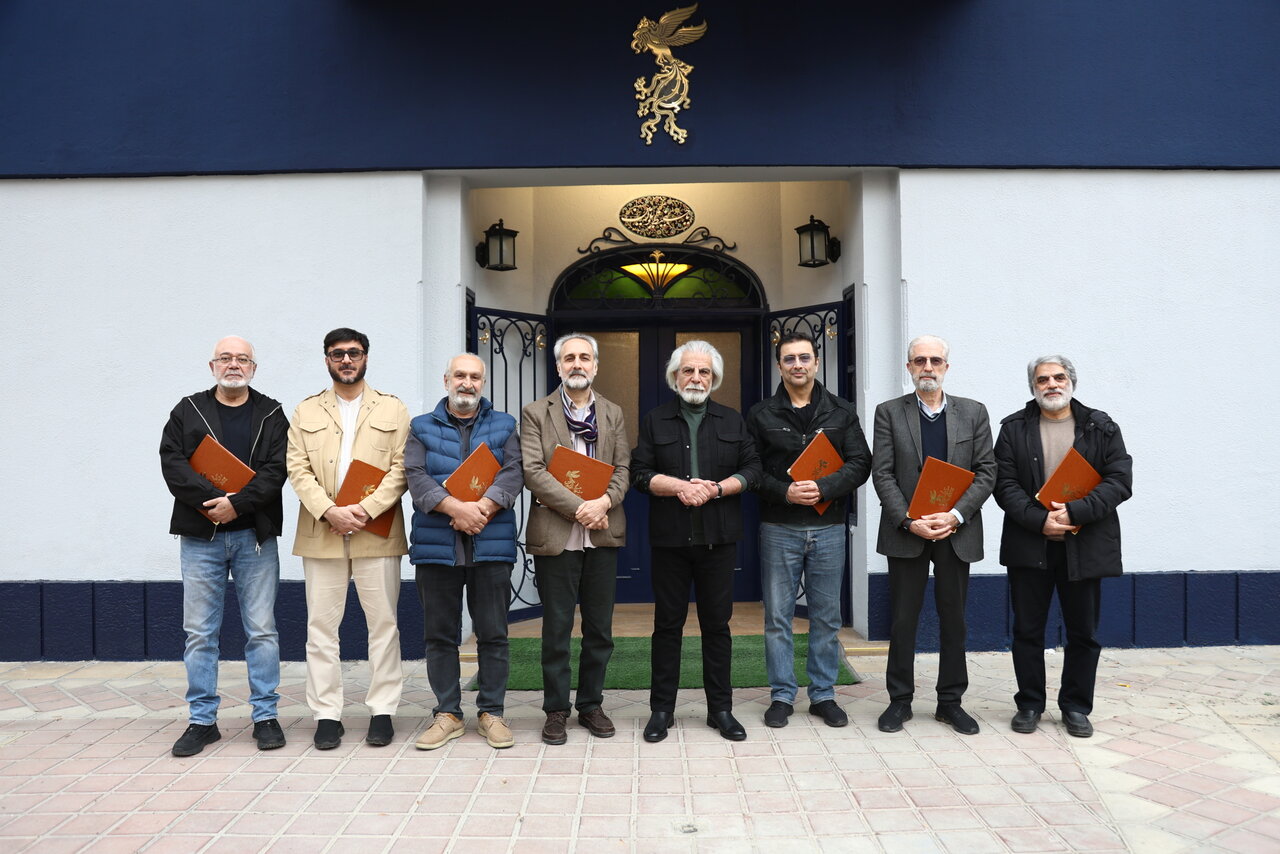 اعلام نامزدهای دریافت سیمرغ بلورین در چهل و چهارمین جشنواره فیلم فجر اعلام نامزدهای دریافت سیمرغ بلورین در چهل و چهارمین جشنواره فیلم فجر