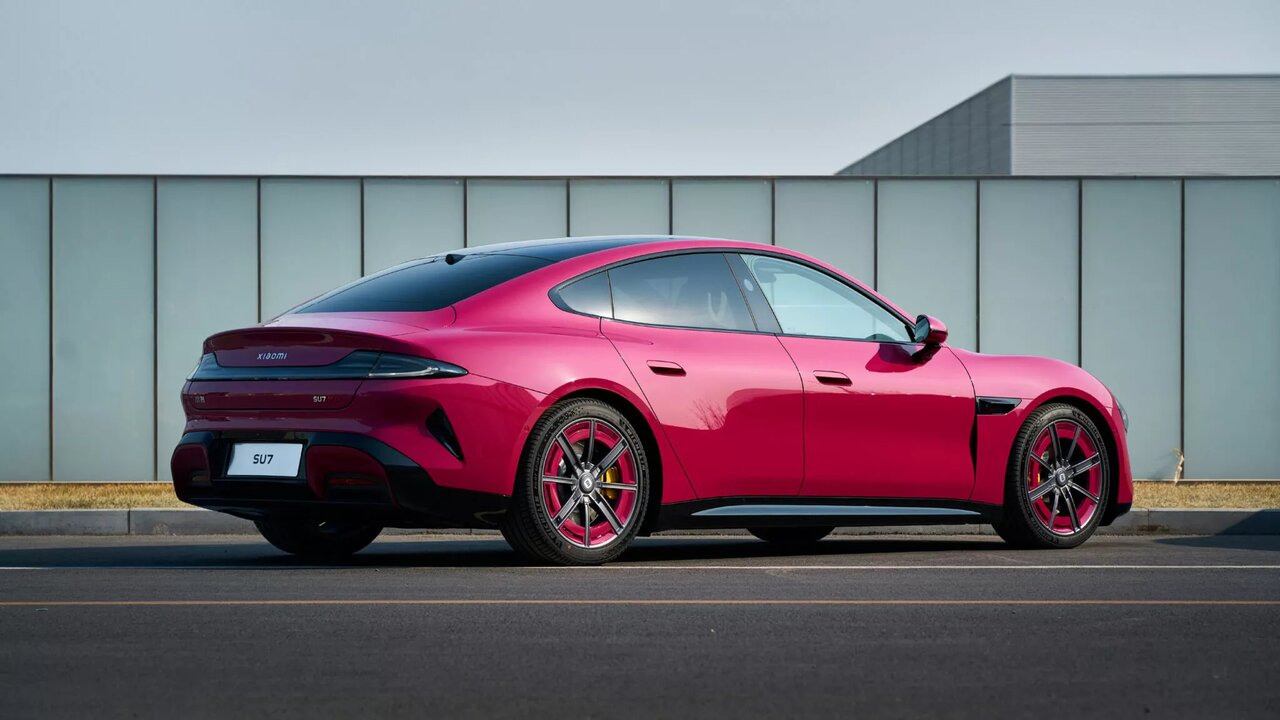 این خودروی شیائومی ۶ بار دور دنیا چرخیده است!