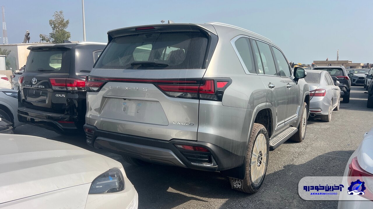 شاسی بلند لوکس جدید لکسوس در ایران / عکس