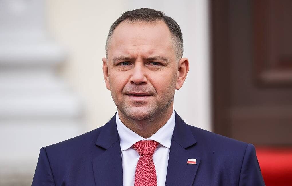 رئیسجمهور لهستان اعلام کرد که برای آغاز مذاکرات با روسیه آماده است. رئیسجمهور لهستان اعلام کرد که برای آغاز مذاکرات با روسیه آماده است.