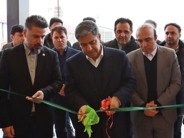 سه پروژه عمرانی در شهرک صنعتی اردبیل به مرحله افتتاح رسیدند. سه پروژه عمرانی در شهرک صنعتی اردبیل به مرحله افتتاح رسیدند.