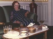 خانه مادر شاه به تصرف مردم درآمد؛ ۲۴ بهمن ۵۷