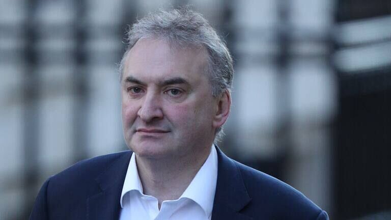 بحرانی در دل داونینگاستریت؛ عالیترین مقام خدمات عمومی بریتانیا نیز کنارهگیری کرد و درخواستها برای استعفای استارمر افزایش یافت. بحرانی در دل داونینگاستریت؛ عالیترین مقام خدمات عمومی بریتانیا نیز کنارهگیری کرد و درخواستها برای استعفای استارمر افزایش یافت.