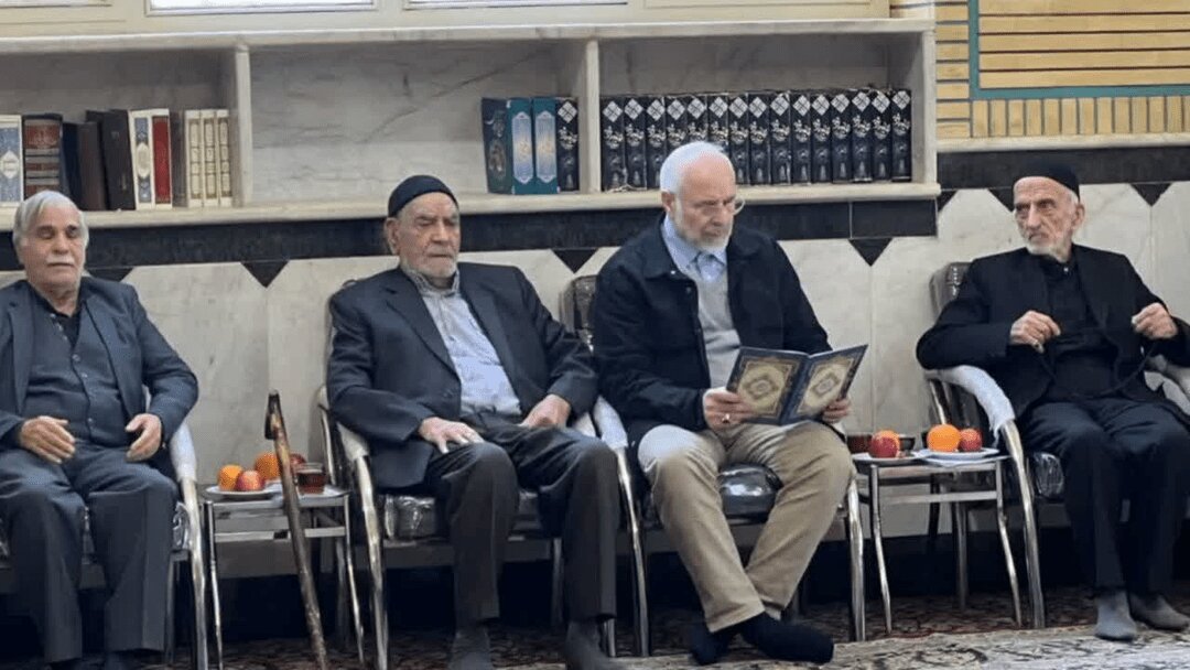 قالیباف با پدرش به مجلس ختم رفت +تصویر