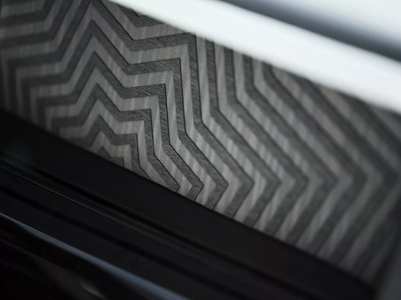 حکاکی با لیزر، روی کاپوت رولزرویس فانتوم