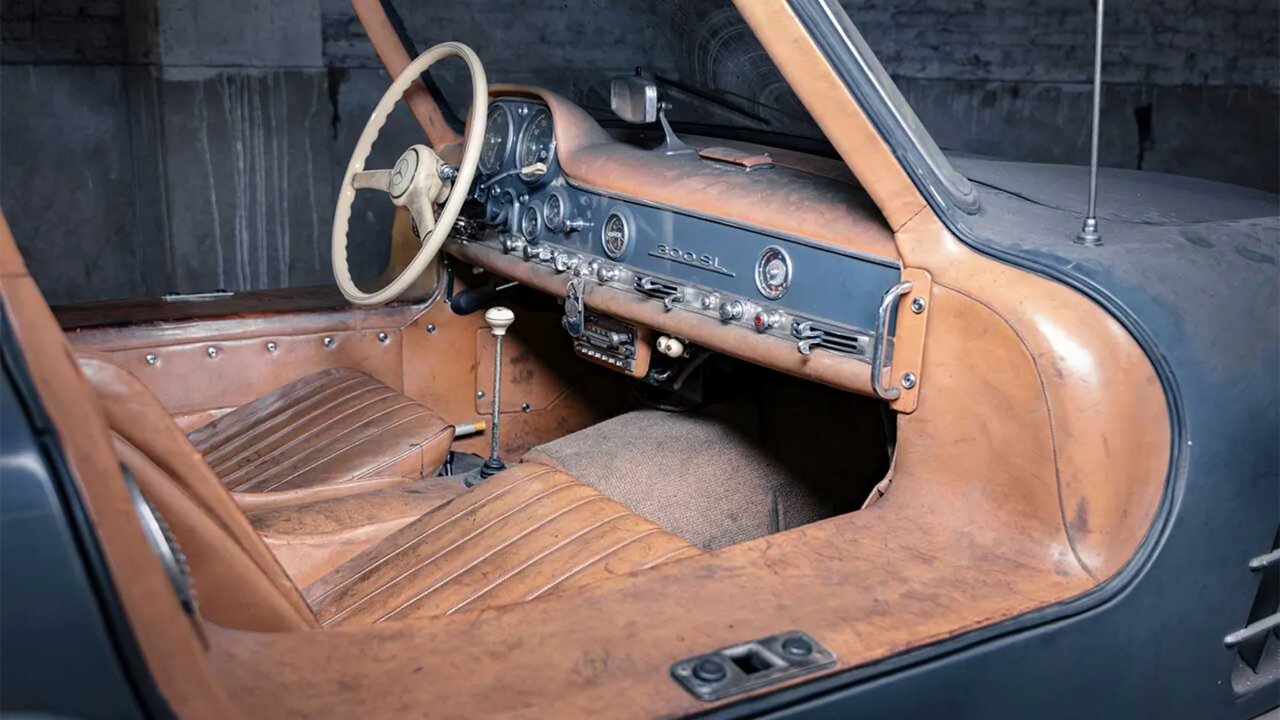 فروش اصیلترین مرسدس ۳۰۰SL گالوینگ جهان با قیمت رکوردشکن