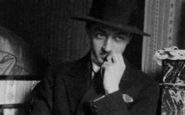 سانسور رسمی صادق هدایت در دوره رضاشاه