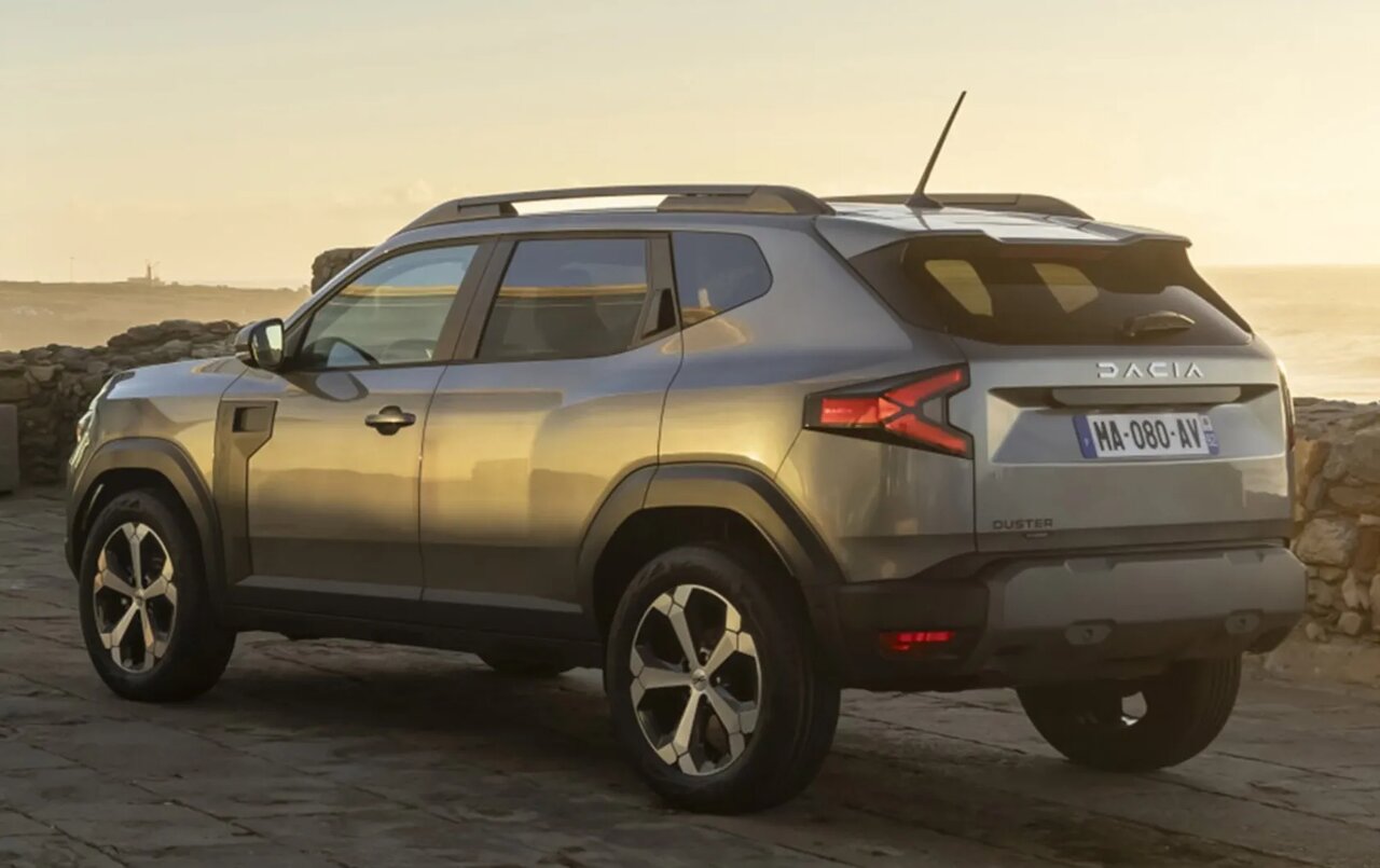 داچیا داستر جدید در ایران / مشخصات و قیمت شاسی بلند وارداتی