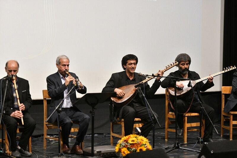 سپر ایل شاهسون بغدادی، چه چارهای در مقابل بیگانگان دارد؟ سپر ایل شاهسون بغدادی، چه چارهای در مقابل بیگانگان دارد؟