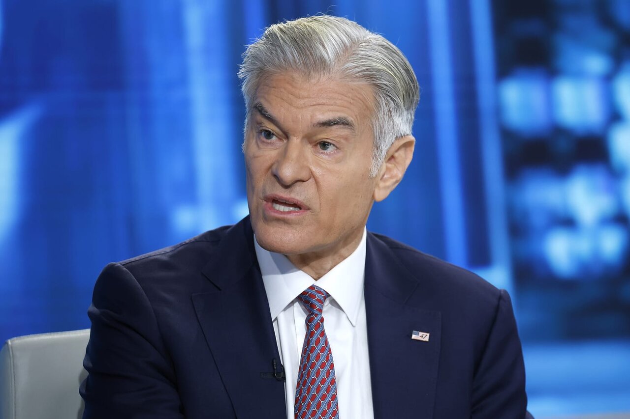 مردان رئیسجمهور در تور اپستین / از نقشه سقوط پاپ تا تعطیلات در کارائیب / اسناد افبیآی پرده از شبکه نفوذ در کابینه ترامپ برداشت