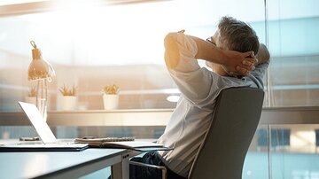 حرفه‌ای‌ها در روزهای سخت دوام می‌آورند