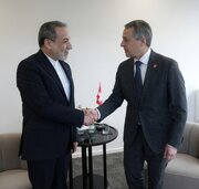 دیدار عراقچی با همتای سوئیسی خود