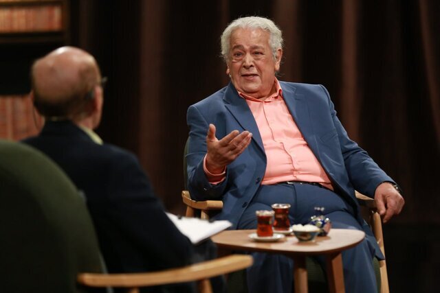 رضا فیاضی و ناصر ممدوح به برنامه «چهلتیکه» میپیوندند. رضا فیاضی و ناصر ممدوح به برنامه «چهلتیکه» میپیوندند.