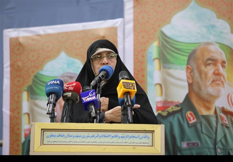 ورزشکاران الگوهای فداکاری و جوانمردی هستند/ پاسداشت یاد شهدای فوتبال چوار همچنان برقرار است. ورزشکاران الگوهای فداکاری و جوانمردی هستند/ پاسداشت یاد شهدای فوتبال چوار همچنان برقرار است.