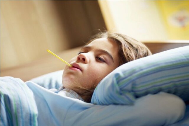 هشدار پزشکان متخصص کودکان در مورد تب در بچهها هشدار پزشکان متخصص کودکان در مورد تب در بچهها