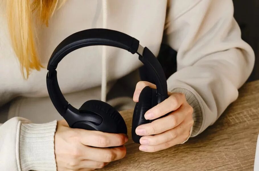 شناسایی ترکیبات خطرناک در هدفونهای برندهای مشخص شناسایی ترکیبات خطرناک در هدفونهای برندهای مشخص