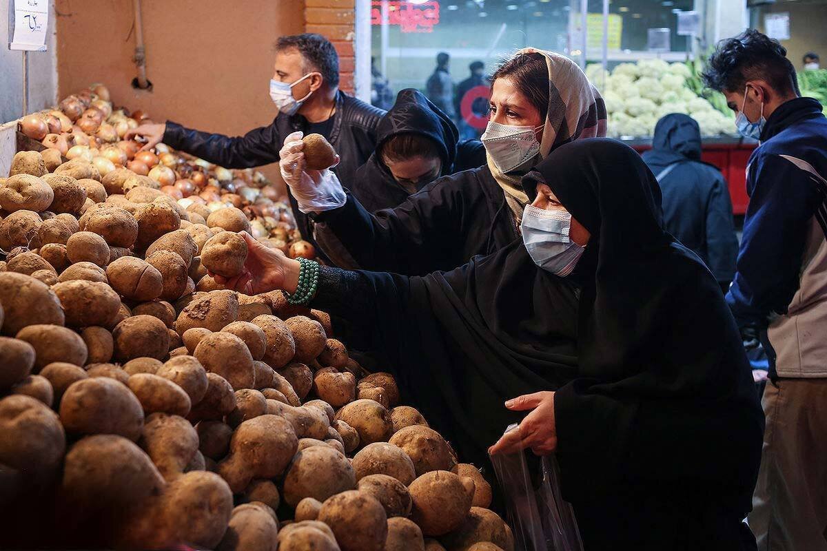 خبر مهم وزیر کار: از ۱۵ اسفند این کالاها را با کالابرگ بخرید، سیب‌زمینی و پیاز هم کالابرگی شد
